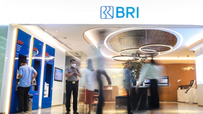 BRI Dinobatkan sebagai The BUMN Listed Company of the Year