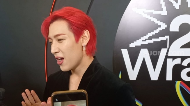 Bambam GOT7 di acara Spotify Wrapped Live Indonesia 2023. [Suara.com/Tiara Rosana]