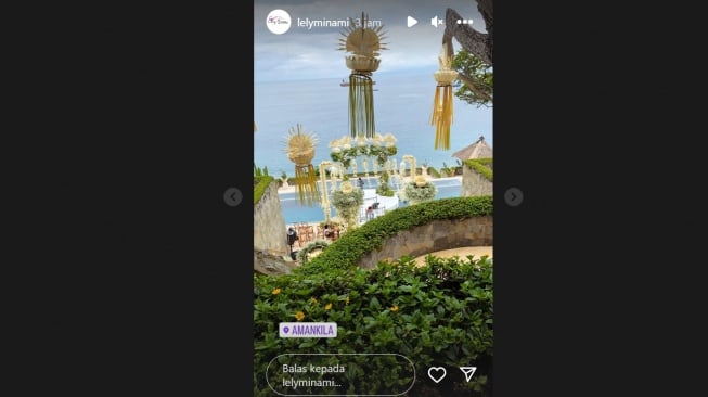 Dekorasi akad nikah BCL dan Tiko Aryawardhana (Instagram/@lelyminami)