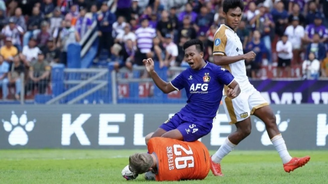 Persik Kediri menghadapi Dewa United di Stadion Brawijaya, Kediri, Sabtu (2/12/2023) [persikfc.id]