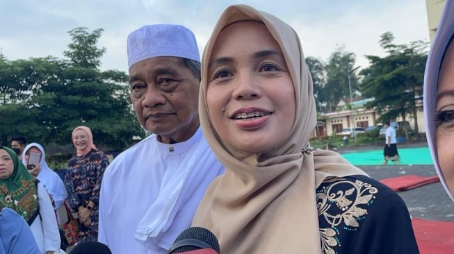 Ganjar Didoakan Jadi Presiden Di Ponpes Cipasung, Sang Istri: Semoga Indonesia Dapat Pemimpin Amanah