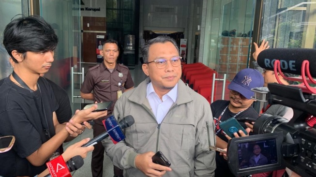  Kepala Bagian Pemberitaan KPK Ali Fikri. [Suara.com/Yaumal]