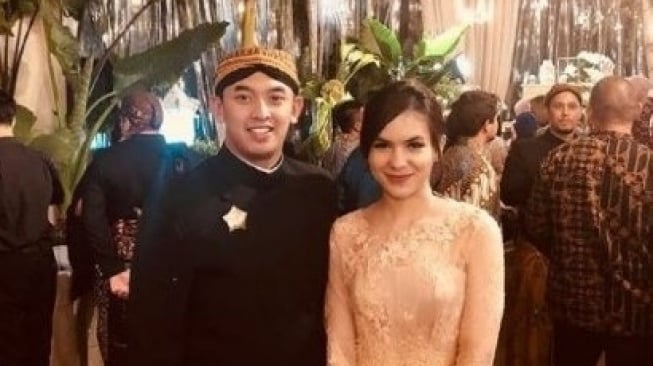 Steffi Zamora dan Ibnu Riza 