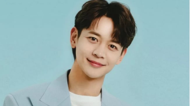 Ulasan Lagu Minho "Chase", Penutup Plagiarisme Series Member SHINee