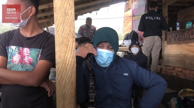 Penantian Asnawati, Ibu Korban Gunung Marapi: Saya berharap Anak Saya Masih Selamat