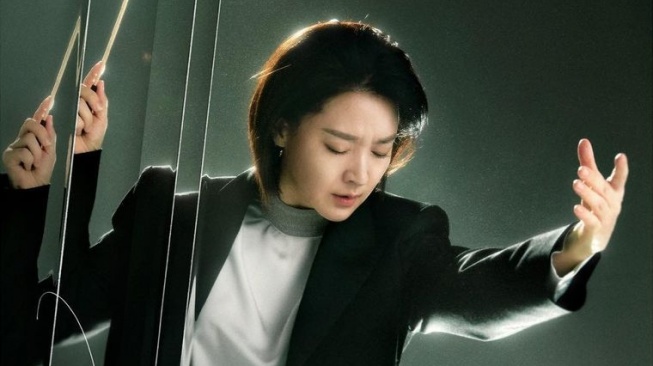 Pesona Lee Young Ae di Maestra: Strings of Truth (Instagram/@tvn_drama)