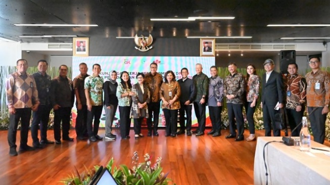 Komisi XI Apresiasi OJK & Himbara atas Pertumbuhan Penyaluran Kredit UMKM Bali