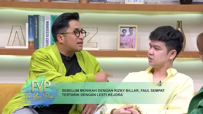 Faul Gayo di acara talkshow FYP (YouTube/TRANS7 Official)