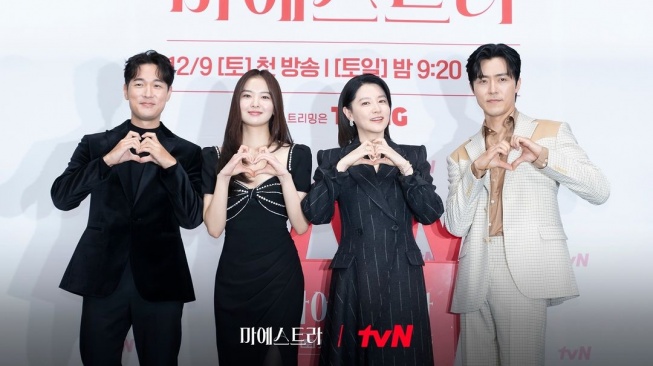 Pesona Lee Young Ae di Maestra: Strings of Truth (Instagram/@tvn_drama)