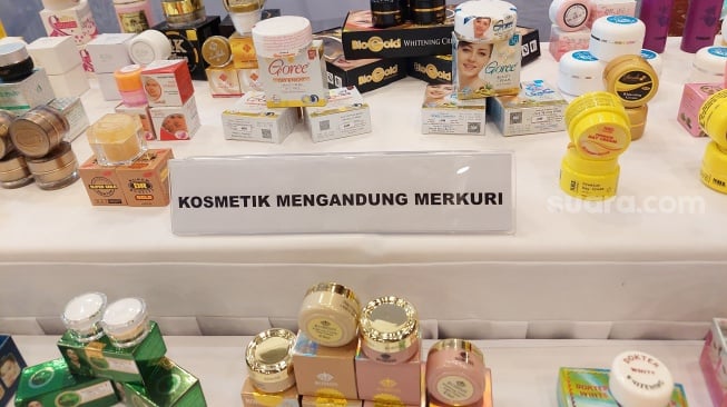 BPOM Temukan Bahan Kimia Berbahaya pada Jutaan Produk Kosmetik. (Lilis/Suara.com)