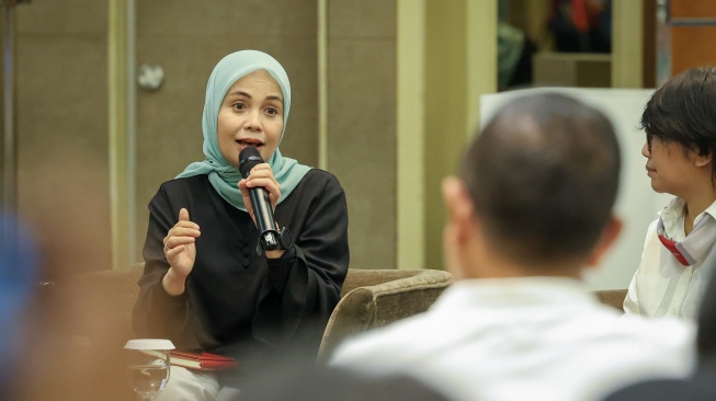 Istri dari Ganjar Pranowo, Siti Atikoh Supriyanti menceritakan caranya menerapkan sikap antikorupsi di lingkungan terkecilnya yaitu keluarga. [Istimewa]