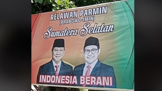 Viral Baliho Prabowo-Imin (Parmin), Warganet: Tukang Printnya Oleng