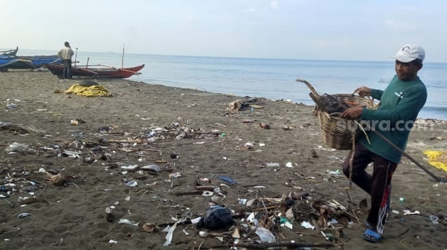 Sampah Laut Mengantar Abadi ke Baitullah