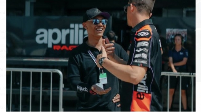 Febby Sagita di acara hospitality Aprilia Indonesia dalam kejuaraan MotoGP Mandalika 2023 [courtesy of Febby Sagita]