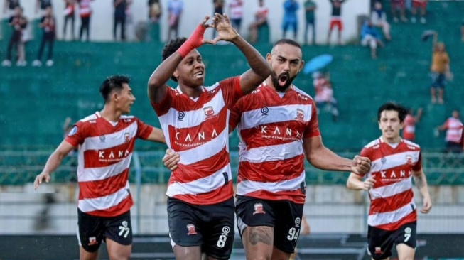 Hasil BRI Liga 1: Madura United Menang Telak Atas Barito Putera di Stadion Gelora Bangkalan