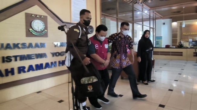 Terima Gratifikasi Rp140 Juta, Jagabaya Caturtunggal Jadi Tersangka TKD