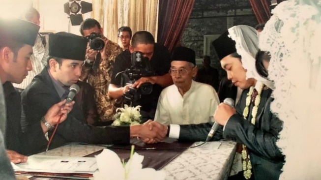 Artis Jadi Wali Nikah Saudara. (Instagram/raffinagita1717)