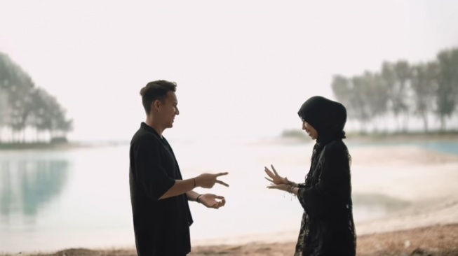 Potret Prewedding Halal Adiba Khanza dan Egy Maulana Vikri yang Tak Bersentuhan (Instagram/@antzcreator)
