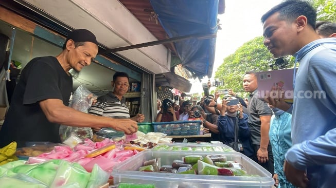 Cuti Dua Hari Persiapan Debat, Hari Ini Gibran Pilih Blusukan di Jakarta