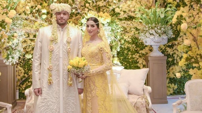 Tasya Farasya pakai gaun pengantin rancangan Ivan Gunawan. (Instagram/tasyafarasya)