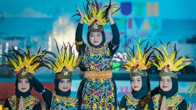 Tarian modern turut mewarnai acara Classy Yamaha Festival satu ini [PT YIMM].