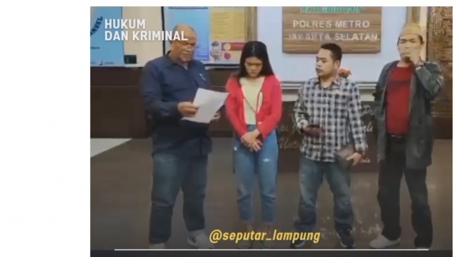 ART asal Tanggamus Yunita Sari melaporkan Habib Muhammad Aljufri ke Polres Metro Jakarta Selatan. [Instagram @seputar_lampung]