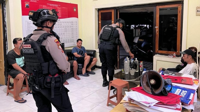 Ojo Ditiru Lur! Mabuk dan Ganggu Jalan, Enam Warga Jebres Diamankan Tim Sparta Polresta Solo