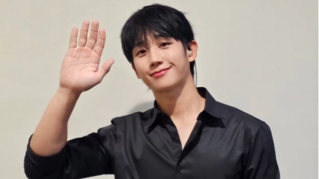 Dikonfirmasi! Jung Hae In Terima Tawaran Peran di Drama Korea Mom's Friend's Son