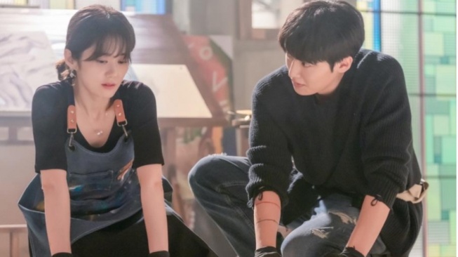 Jang Na Ra dan Lee Ki Taek Punya Bonding Misterius di Drama Korea My Happy Ending