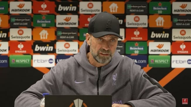 Manajer Liverpool, Jurgen Klopp menghadiri konferensi pers jelang laga Liga Europa kontra Union SG di Stadion Lotto Park, Brussels, Belgia. [dok. LFC]