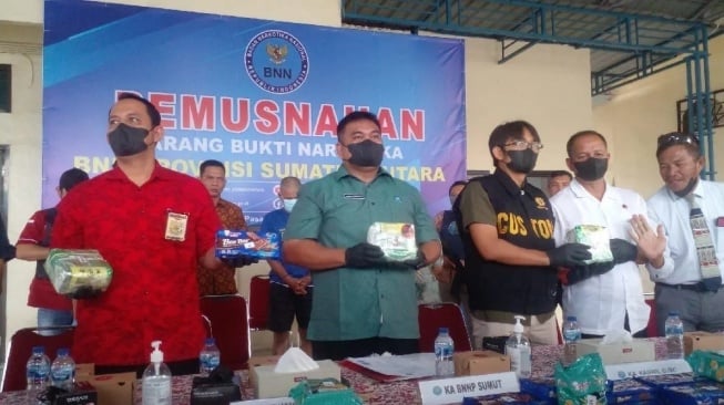 BNNP Sumut Musnahkan 3 Kg Sabu-sabu, 2 Tersangka Terancam Hukuman Mati