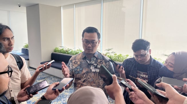 Kepala Divisi Satelit BAKTI Kominfo Sri Sanggrama Aradea saat ditemui di Kantor BAKTI Kominfo di Jakarta, Jumat (15/12/2023). [Suara.com/Dicky Prastya]