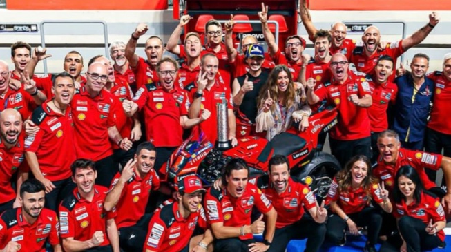Tim Pabrikan dan Tim Satelit di MotoGP, Bedanya Apa Sih?