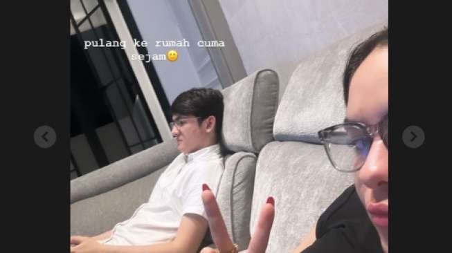 Steffi Zamora dan sang kakak Steven Alvero. (Instagram)