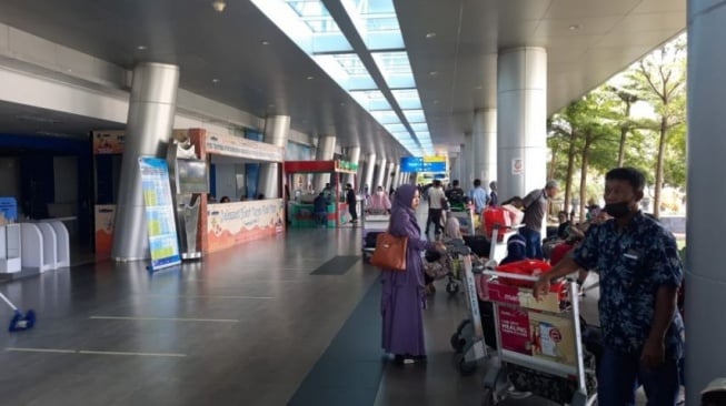 Bandara APT Pranoto Siapkan Sarana dan Prasarana Antisipasi Lonjakan Penumpang Nataru