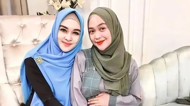 Singgung Teuku Ryan Numpang Hidup Ria Ricis, Zeda Salim: Suami Tidak Bersyukur