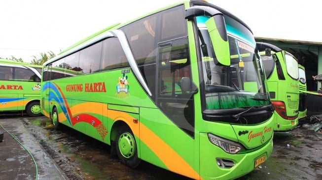 Bus PO Gunung Harta rute Solo-Denpasar. [Traveloka]