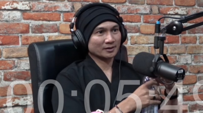 Artis ditangkap usai tampil di Podcast Deddy Corbuzier (YouTube/Deddy Corbuzier)