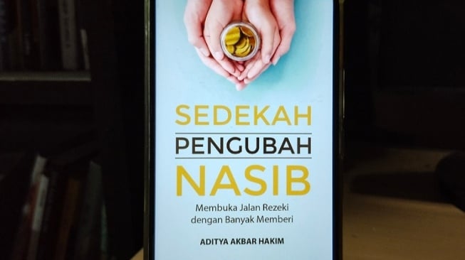 Sedekah dengan Harta Terbaik Lewat Buku 'Sedekah Pengubah Nasib'