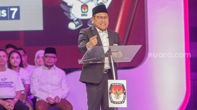 Muhaimin Iskandar Kerap Kencangkan Bibir di Debat Cawapres, Ekspresi Kesal?