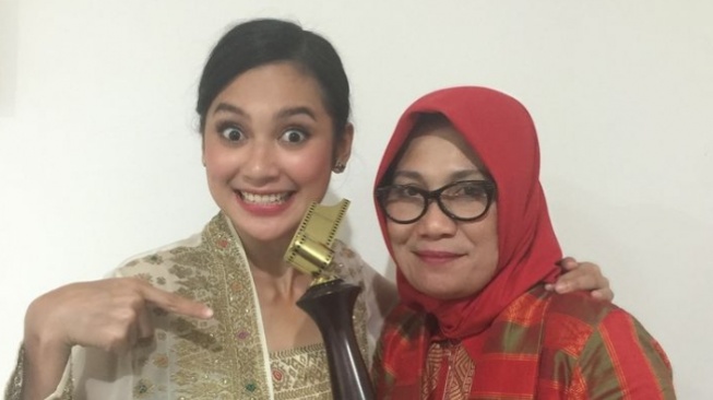 Lupakan Perbuatan Nursyah, Indah Permatasari Beri Pesan Menyentuh di Hari Ibu