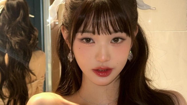 Intip 5 Gaya OOTD ala Jang Wonyoung IVE, Bikin Kamu Tampil Menggemaskan!