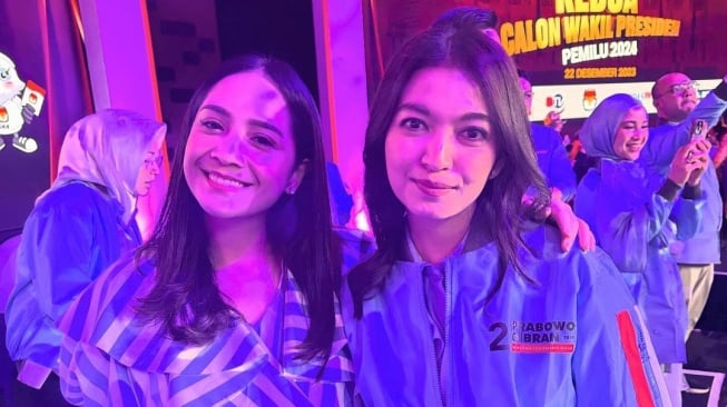 Nagita Slavina dan Selvi Ananda di Debat Cawapres 2024. (dok. Instagram)