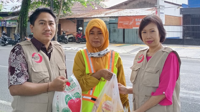 Paguyuban Sinar Mas Medan Rayakan Hari Ibu dengan Berbagi Sembako