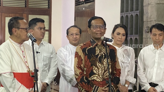 Batal Kampanye di NTB, Cawapres Mahfud Jatuh Sakit?