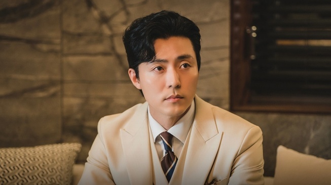 Potret Lee Moo Saeng di Maestra: Untaian Kebenaran (Instagram/@tvn_drama)