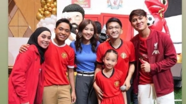 Potret Ulang Tahun Anak Lesti dan Rizky Billar (Instagram/@rizkybillar)