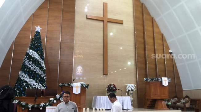 Videonya Viral! Begini Sosok Desmon Hutapea yang Wafat Saat Misa Malam Natal di Gereja HKBP Jatiasih