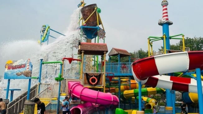 5 Rekomendasi Waterboom di Bandung Punya Kolam Air Hangat, Anti Menggigil!