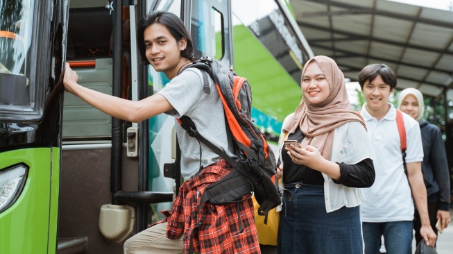 Layanan Terus Membaik, Tren Penumpang Bus Meningkat